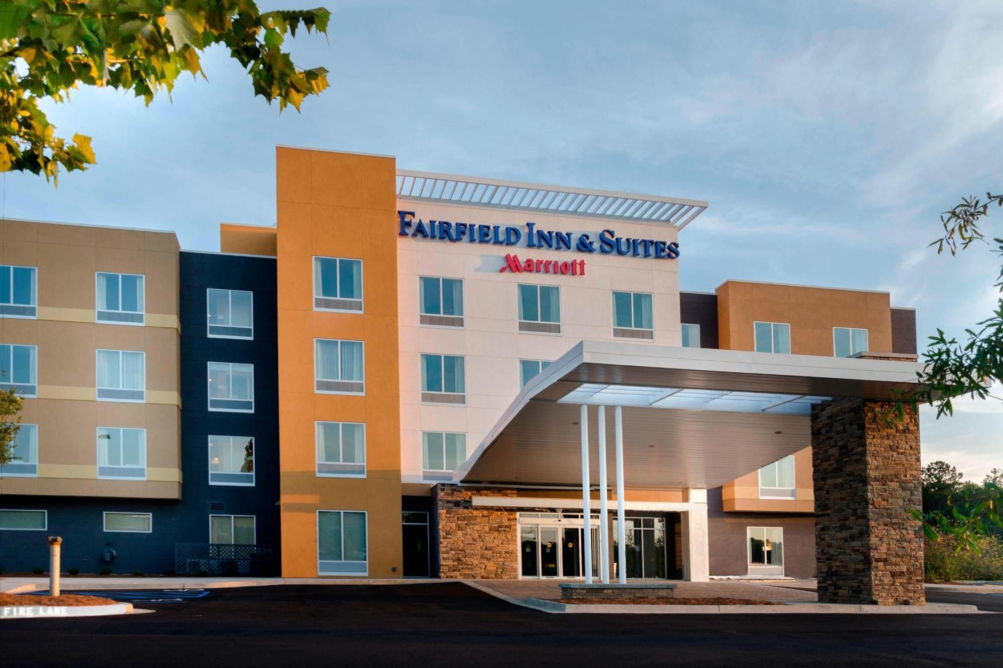 Fairfield Inn & Suites By Marriott Atlanta Cumming/Johns Creek Екстер'єр фото